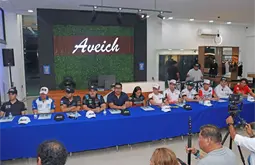 Pilotos participan en Meet & Greet de Grupo Aveich Pilotos participan en Meet & Greet de Grupo Aveich