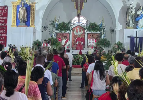 Desbordan devoci&oacute;n en el Domingo de Ramos