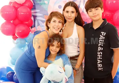 Felicidades, Rebeca Felicidades, Rebeca