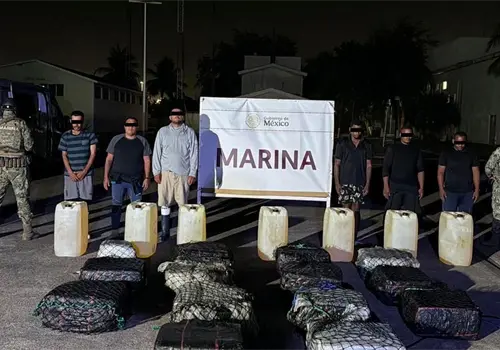 Aseguran embarcación con 650 kilos de cocaína Aseguran embarcación con 650 kilos de cocaína