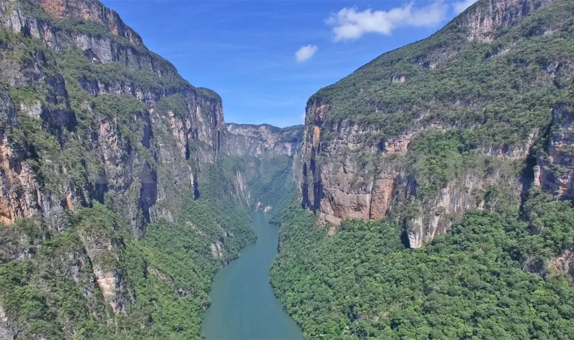 El Cañón del Sumidero es considerado como uno de los atractivos turísticos más relevantes del estado. Samuel Meneses / CP