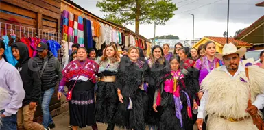 Olimpia Coral Melo visitó San Juan Chamula Olimpia Coral Melo visitó San Juan Chamula