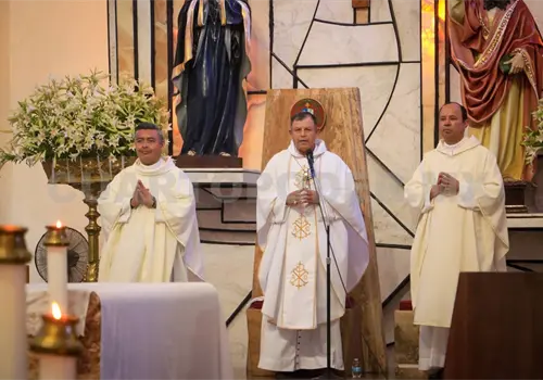 Fiesta de resurrecci&oacute;n, un llamado a la paz