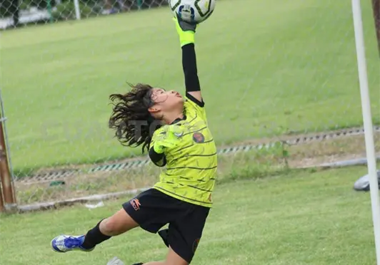 "Pulpito" Velasco destaca en aventura "Pulpito" Velasco destaca en aventura