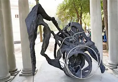 Camilla Alberti crea desde las ruinas