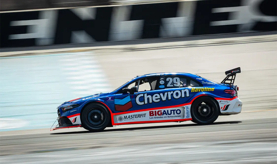El equipo Chevron Racing celebró los podios obtenidos en Yucatán y Aguascalientes, consolidando su inicio de temporada. Cortesía
