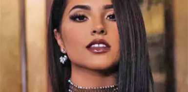 Becky G habla sobre la infidelidad