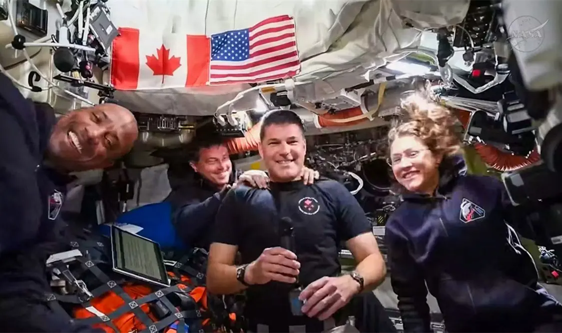 La NASA advirtió a los astronautas utilizar “urinarios de contingencia plegables” y pañales de adultos. Cortesía