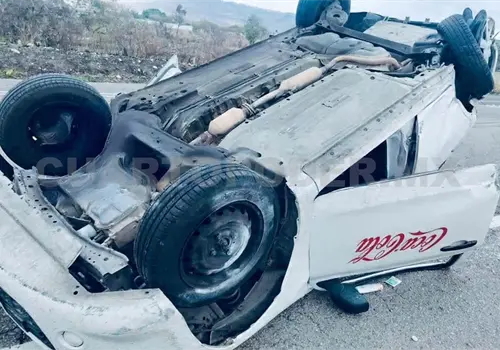 Se accidenta en la carretera a Arriaga Se accidenta en la carretera a Arriaga