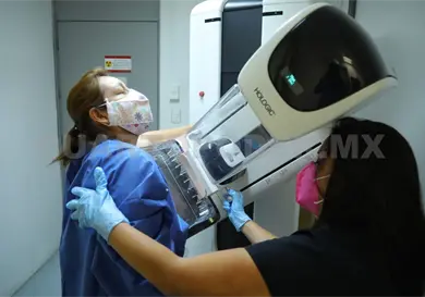 Deben mujeres cuidarse del cáncer de mama Deben mujeres cuidarse del cáncer de mama