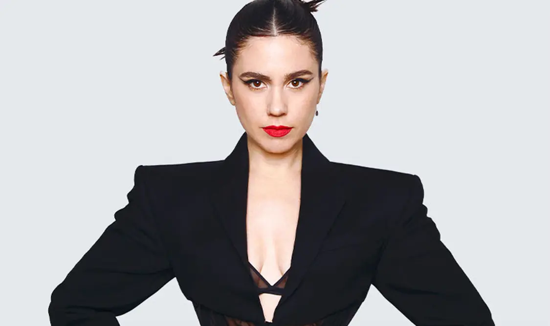 Javiera pide espacios para mujeres