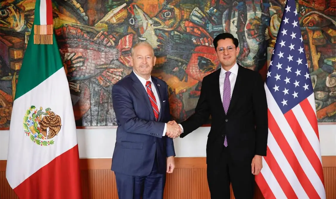 Ambos funcionarios reiteraron el compromiso mutuo por seguir fortaleciendo la cooperación y colaboración. Cortesía