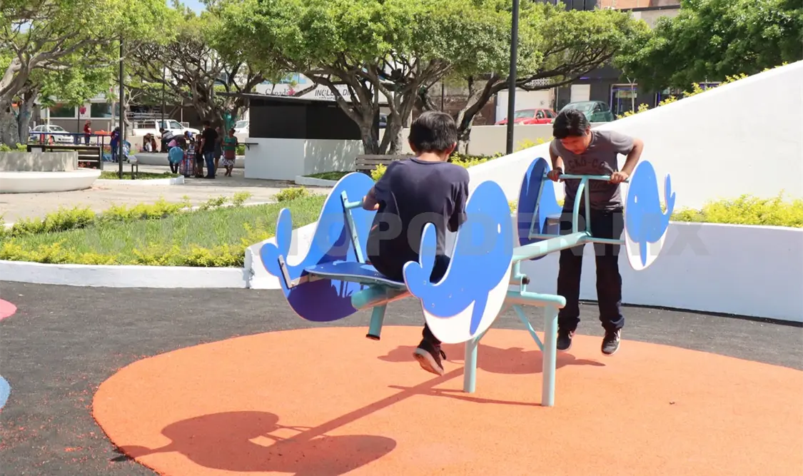 La especialista dijo que hay que ser conscientes del efecto del sol sobre la piel de los niños. Diego Pérez / CP