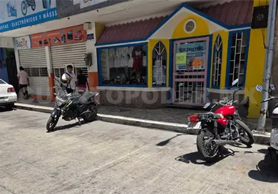 Piden poner orden en estacionamiento