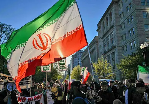 Eliminarán buques iraníes que salten bloqueo en Ormuz Eliminarán buques iraníes que salten bloqueo en Ormuz