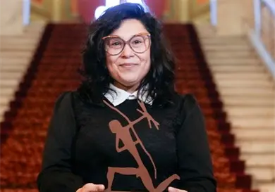 No por ser mujeres somos solidarias