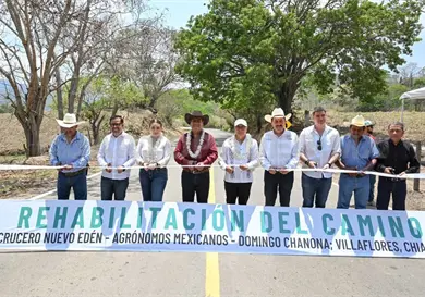 Fortalecen la conectividad con rehabilitaci&oacute;n vial