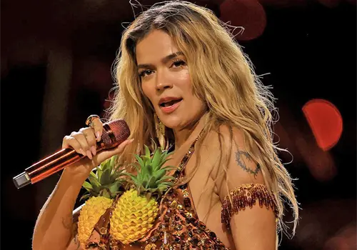 Karol G clausura el Coachella Karol G clausura el Coachella