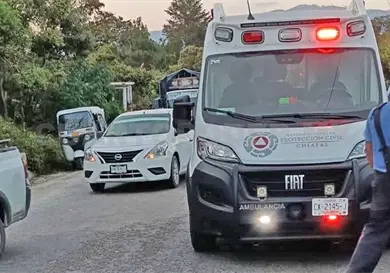 Hijo agrede a su padre con machete en Cuxtitali