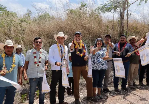 Ángel Torres da inicio a importantes obras viales Ángel Torres da inicio a importantes obras viales