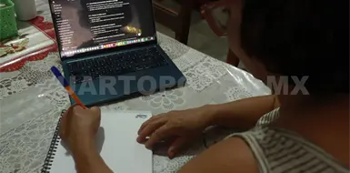 Modelo educativo no contempla uso de IA Modelo educativo no contempla uso de IA