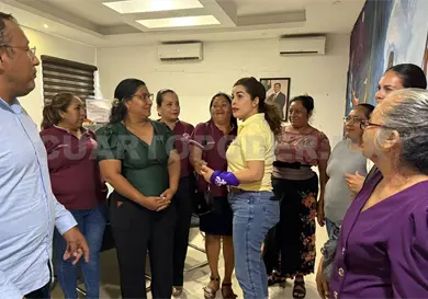 Trabajan para garantizar derechos de las mujeres