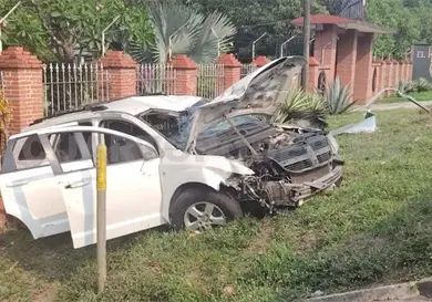 Se salva de milagro tras estamparse