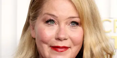 Applegate contin&uacute;a luchando