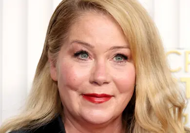 Applegate contin&uacute;a luchando