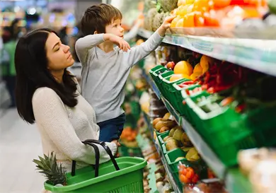 Proponen impedir salida del pa&iacute;s a los deudores