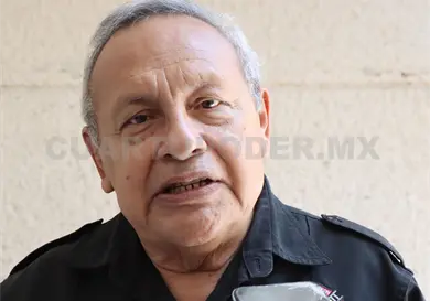 Atienden bomberos hasta cuatro incendios diarios