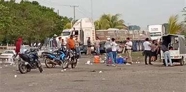 Autoridades liberan carretera costera tras protestas