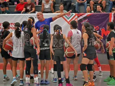 Cl&iacute;nica Internacional fortalece la formaci&oacute;n