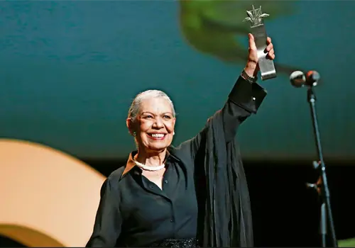 Nuevo filme ser&aacute; agridulce: Huertas