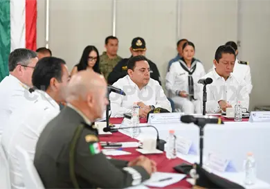 Instituciones honran y fortalecen la paz