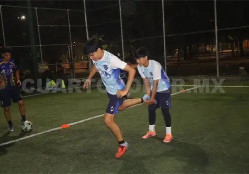 &Aacute;ngel Ayala vuelve a casa