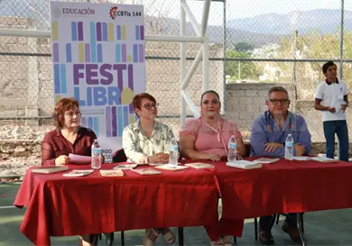Realiza CBTIS 144 su primer Festilibro