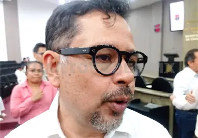 Contin&uacute;a discusi&oacute;n para dotar de armamento a polic&iacute;as