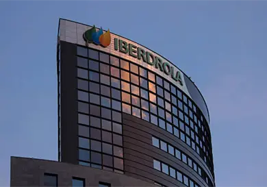 Iberdrola concreta su salida del pa&iacute;s