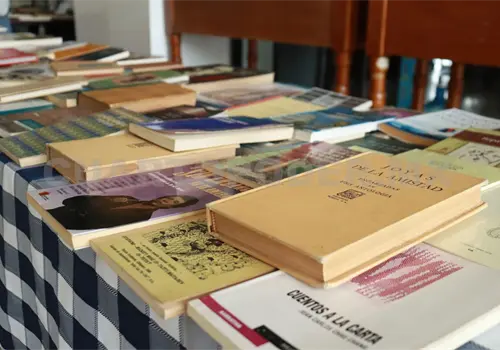 Realizan Feria del Libro en la Unicach