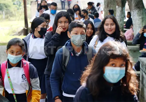 Vinculan mensajes de p&aacute;nico a retos virales