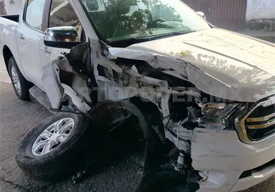 Dormita al volante y acaba estrell&aacute;ndose