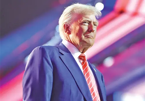 Frustran ataque contra Trump en cena de gala