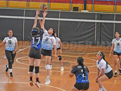 Adler Femenil destaca en la jornada 2