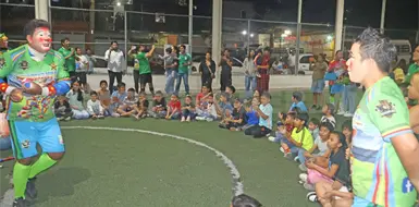 Payaconejos vence en amistoso por los ni&ntilde;os