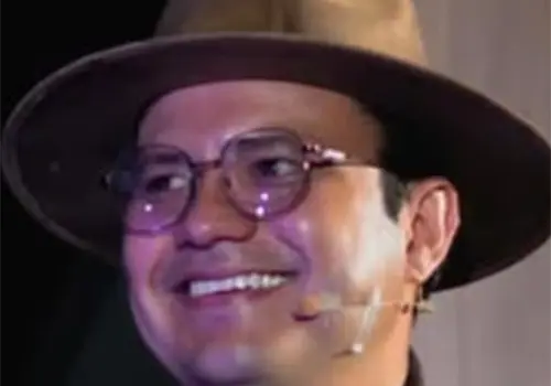 Luisito Rey supera el c&aacute;ncer