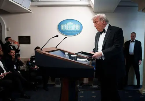 Tirador escribi&oacute; un manifiesto contra Donald Trump