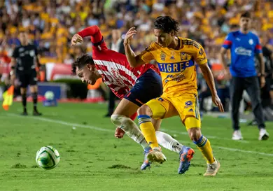 Chivas vs Tigres en cuartos de final