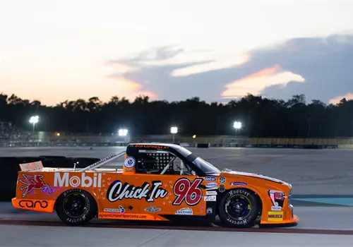 Carlos Novelo conquista el &oacute;valo de Tulum