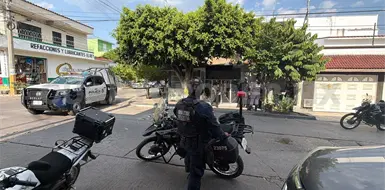 Al calor de las copas acuchilla a su novio